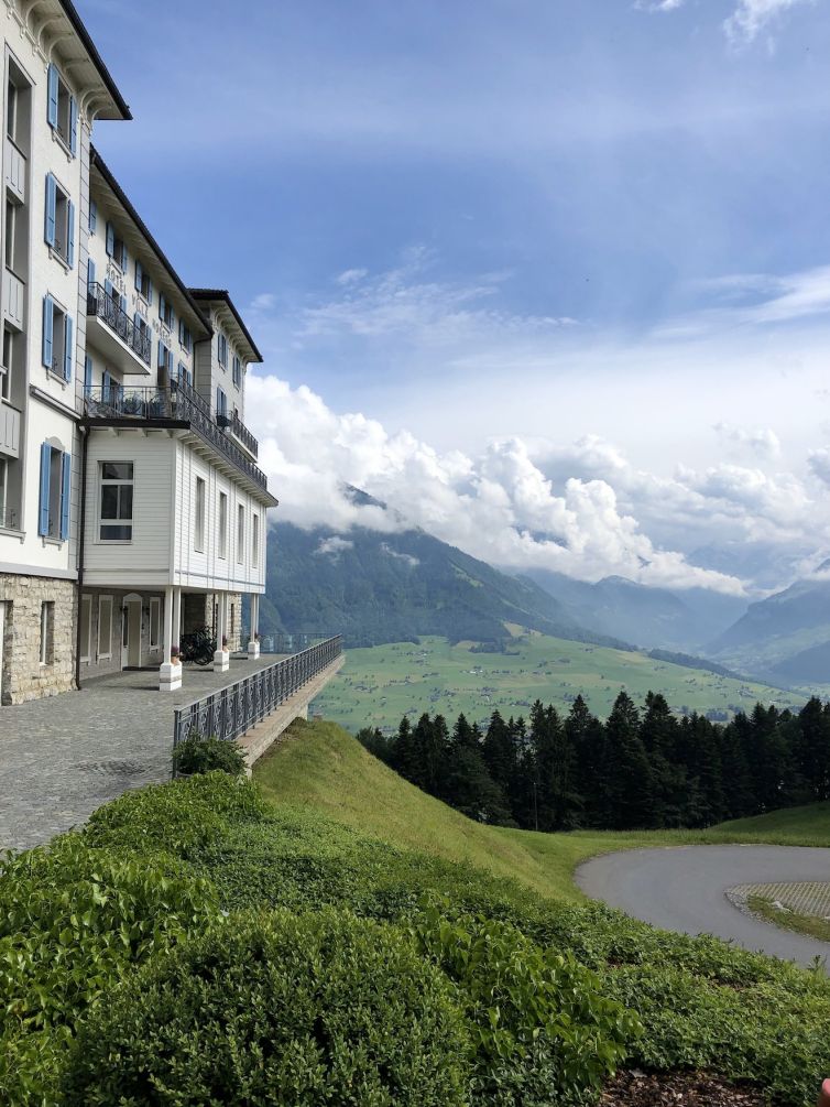 Villa Honegg in Ennetburgen, Switzerland